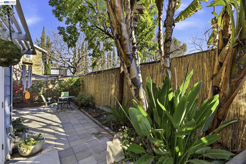 4115 Freeda Ct