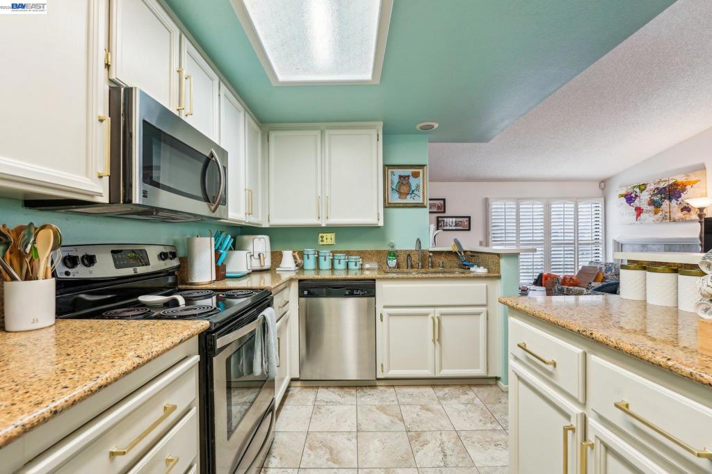 38764 Huntington Cir