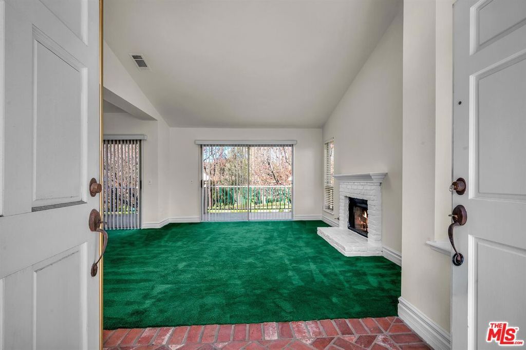 Photo of 455 Kennerick Lane, Simi Valley, CA 93065 (MLS # 26652569)