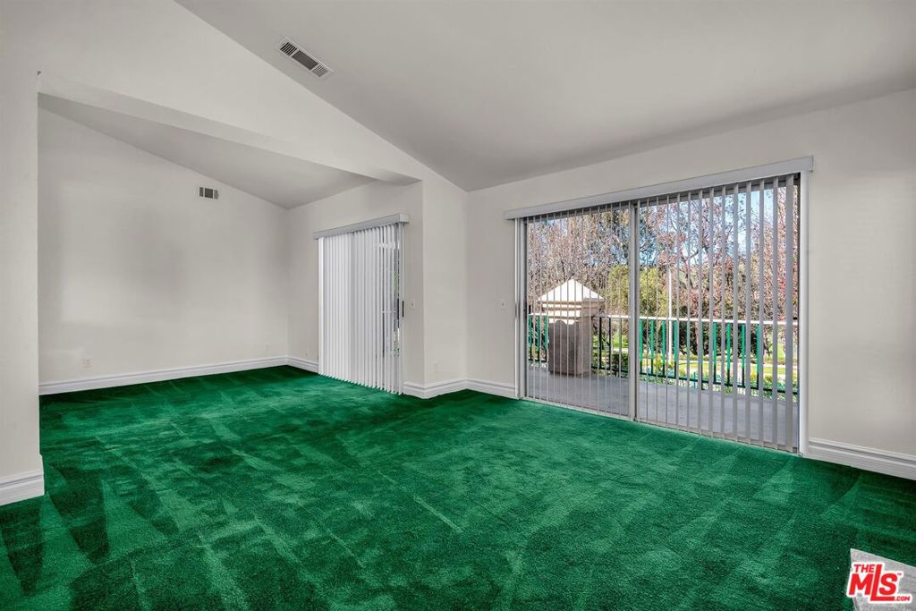455 Kennerick Lane