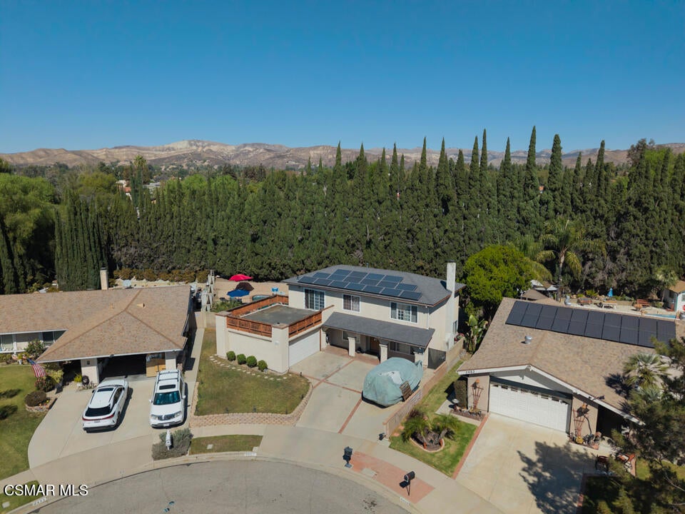 2491 N Castlemont Court