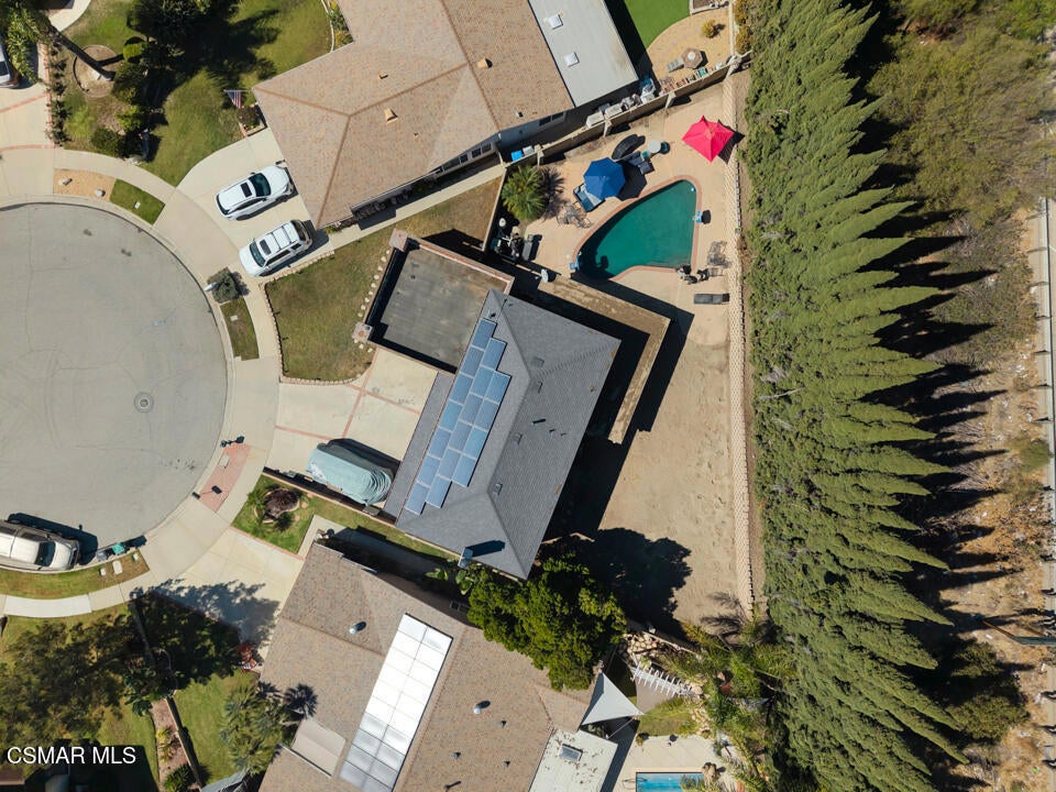 2491 N Castlemont Court