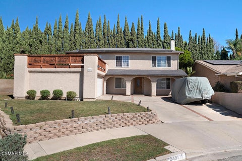 Photo of 2491 N Castlemont Court, Simi Valley, CA 93063 (MLS # 226004978)