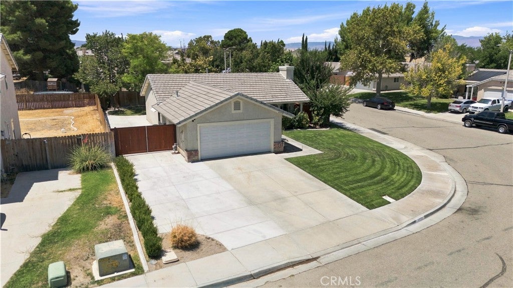 44719 Tarragon Drive