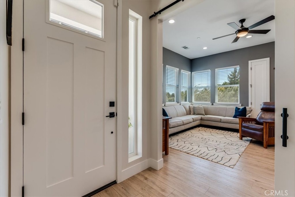 1520 Lyle Lane