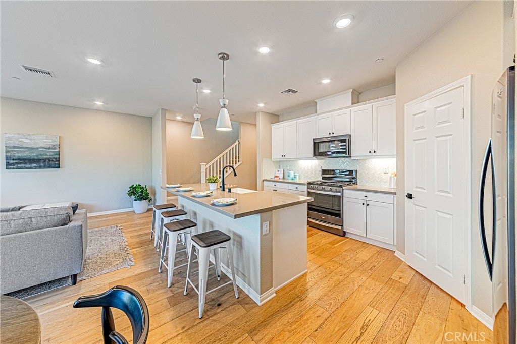 1705 Almond Tree