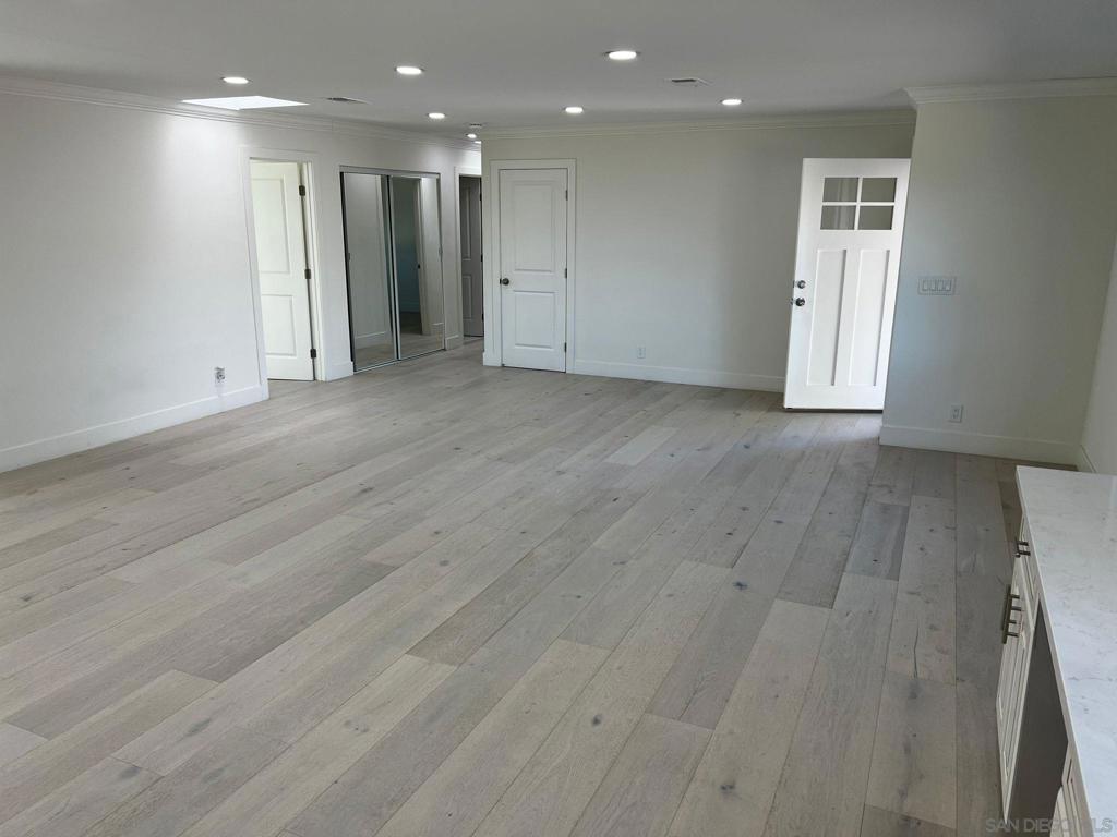 Ramona - Residential