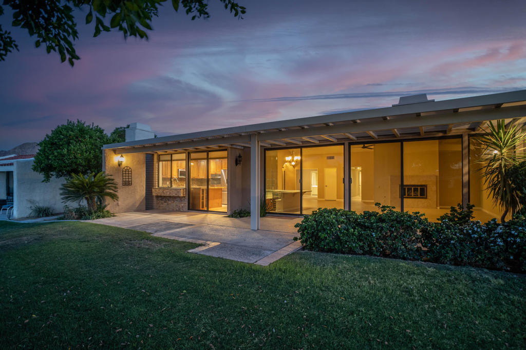 Dorado Villas - Residential