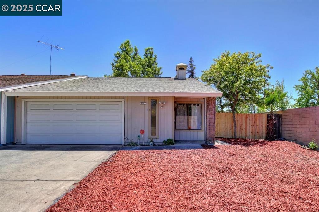 Great opportunity for an 1st time home buyer to call their own! This home is a half-plex but lives like a single family home. Highly functional floor plan includes a living room, dining/kitchen, 2 bedrooms, 2 bathrooms and a garage. This half -plex features central heat/air and a composition roof. The home sits on a corner lot with lots of potential. Both bathrooms have been updated. This is a MUST SEE property. THIS IS A HALFPLEX