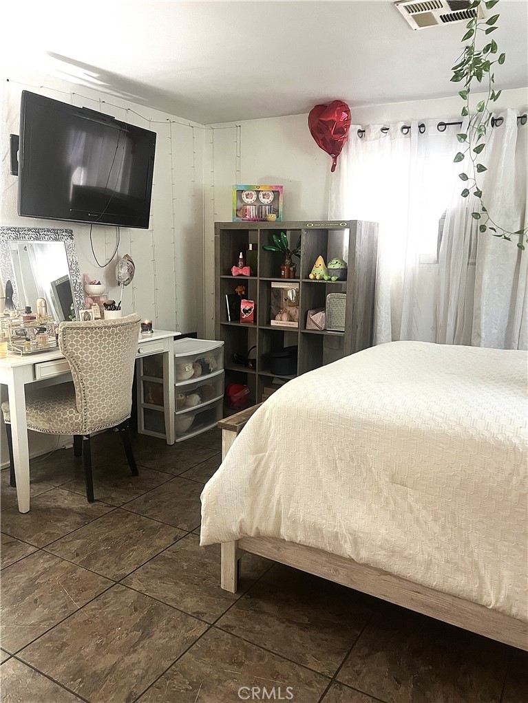 901 S 6th Avenue 205