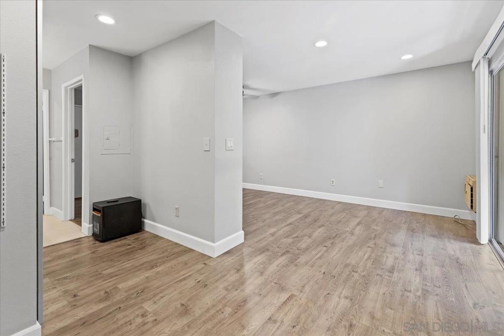 1615 Hotel Cir S D111