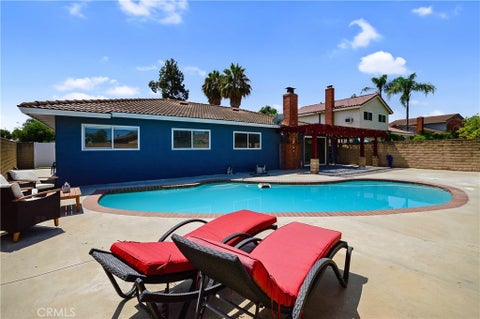 Photo of 25251 Hartog Street, Laguna Hills, CA 92653 (MLS # OC26226802)
