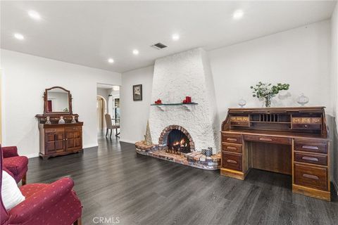 Tiny photo for 1817 N Hollywood Way, Burbank, CA 91505 (MLS # SR26050173)