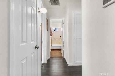 Tiny photo for 1817 N Hollywood Way, Burbank, CA 91505 (MLS # SR26050173)