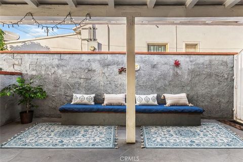 Tiny photo for 1817 N Hollywood Way, Burbank, CA 91505 (MLS # SR26050173)