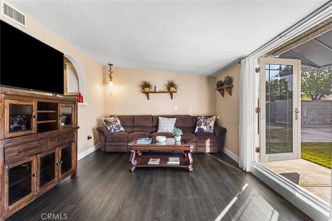 Tiny photo for 1817 N Hollywood Way, Burbank, CA 91505 (MLS # SR26050173)