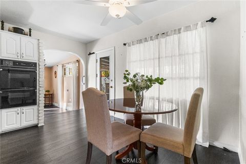 Tiny photo for 1817 N Hollywood Way, Burbank, CA 91505 (MLS # SR26050173)