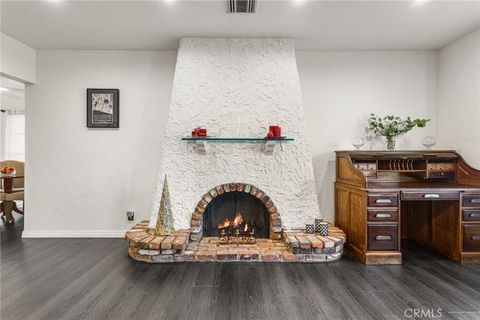 Tiny photo for 1817 N Hollywood Way, Burbank, CA 91505 (MLS # SR26050173)