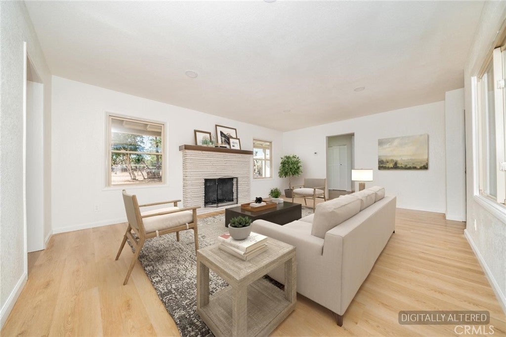 14387 Jicarilla Road