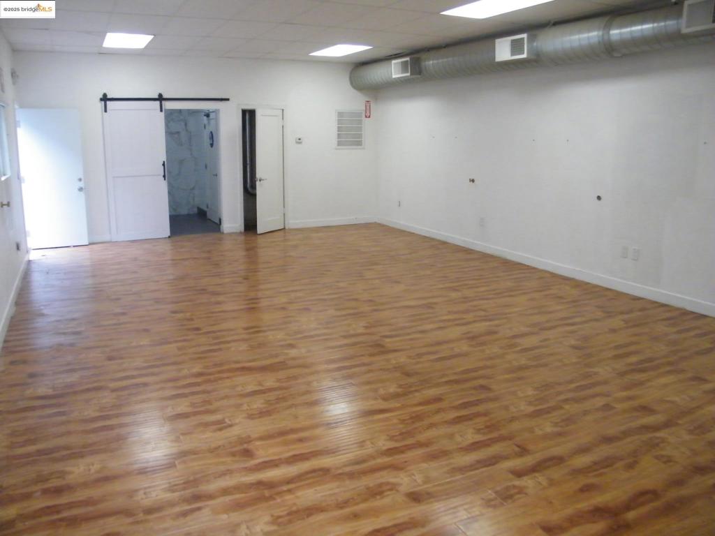 MIDTOWN - Residential Income