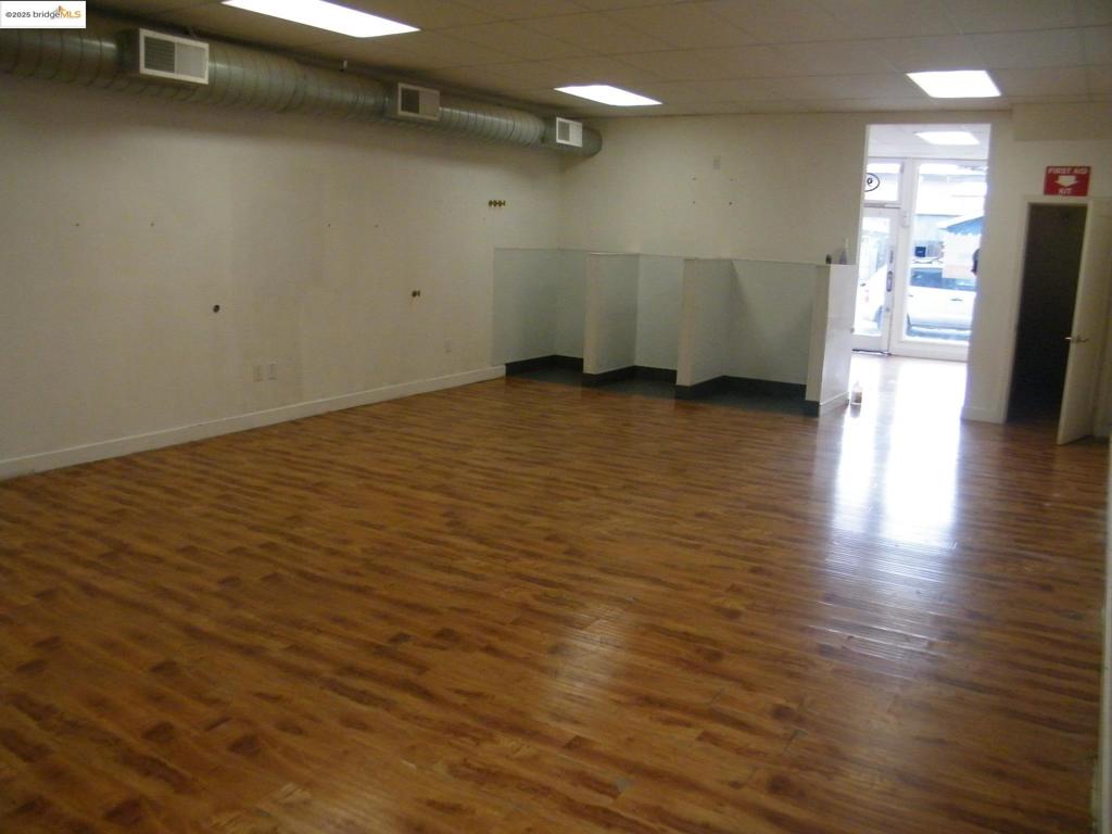 MIDTOWN - Residential Income