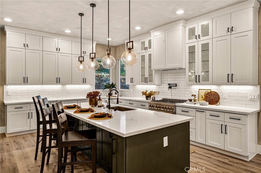 5772 Acorn Ridge Drive
