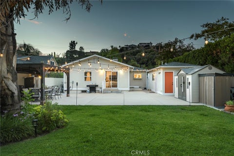 Photo of 2142 E Chevy Chase DR, Glendale, CA 91206 (MLS # BB26189192)