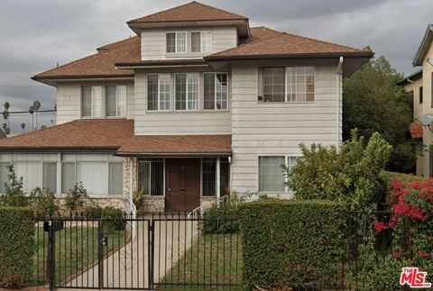903 N Edgemont Street Los Angeles CA 90029