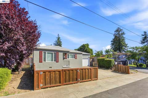 Tiny photo for 1839 Hill Ave Ave, Hayward, CA 94541 (MLS # 41137319)