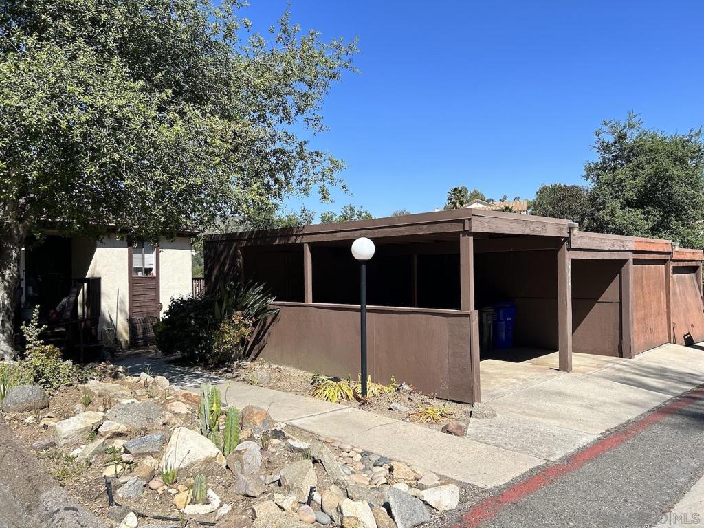 Ramona - Residential