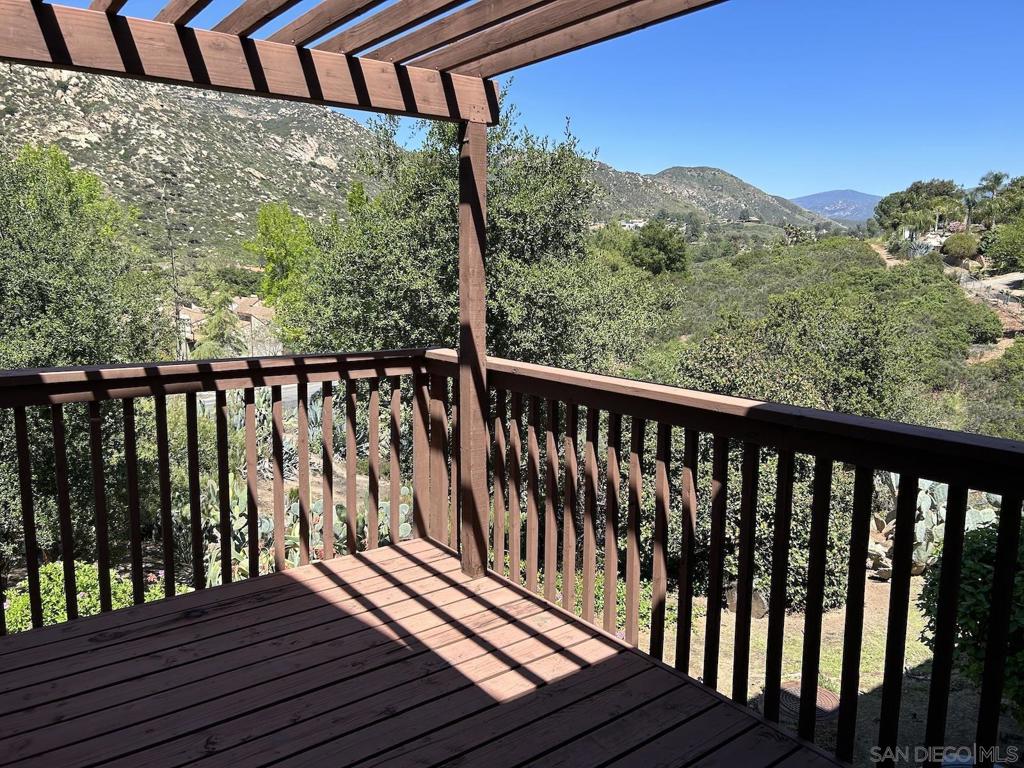 Ramona - Residential