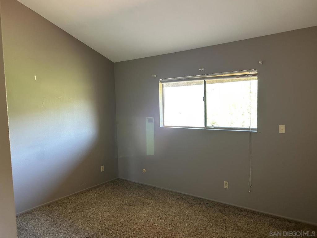 Ramona - Residential