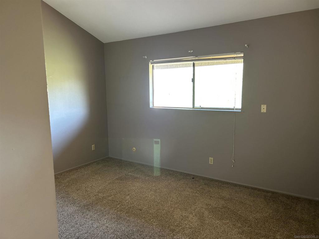 Ramona - Residential