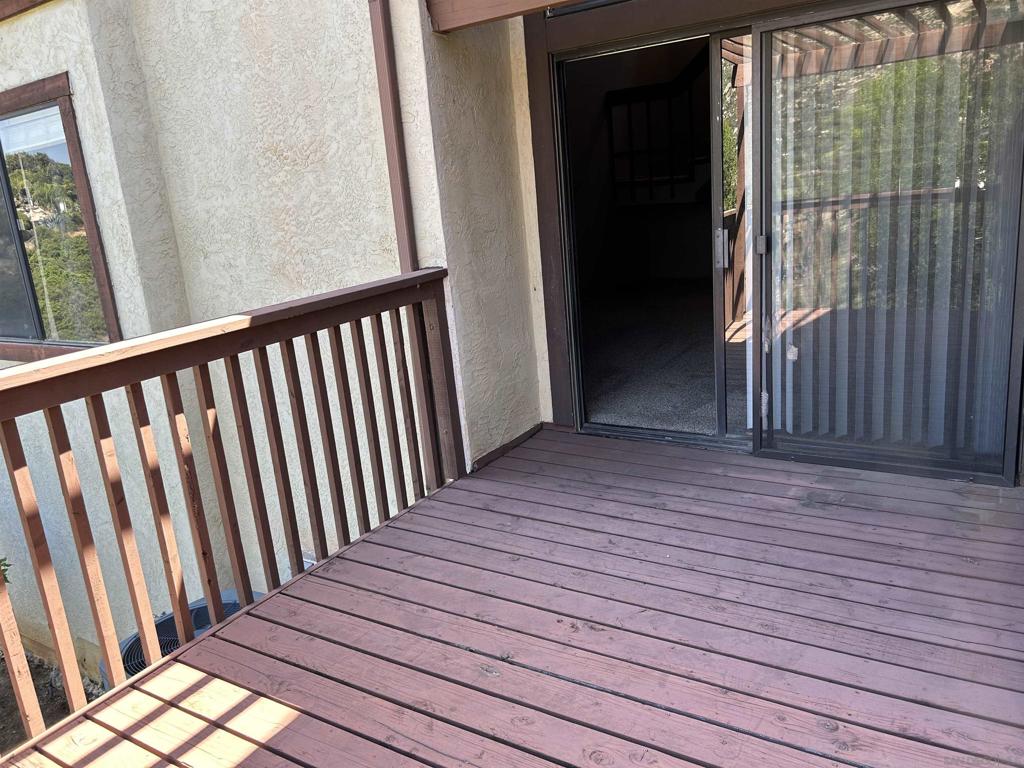 Ramona - Residential