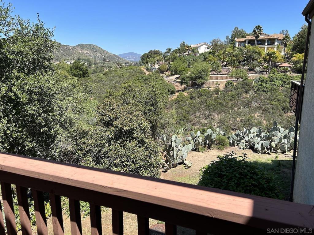 Ramona - Residential