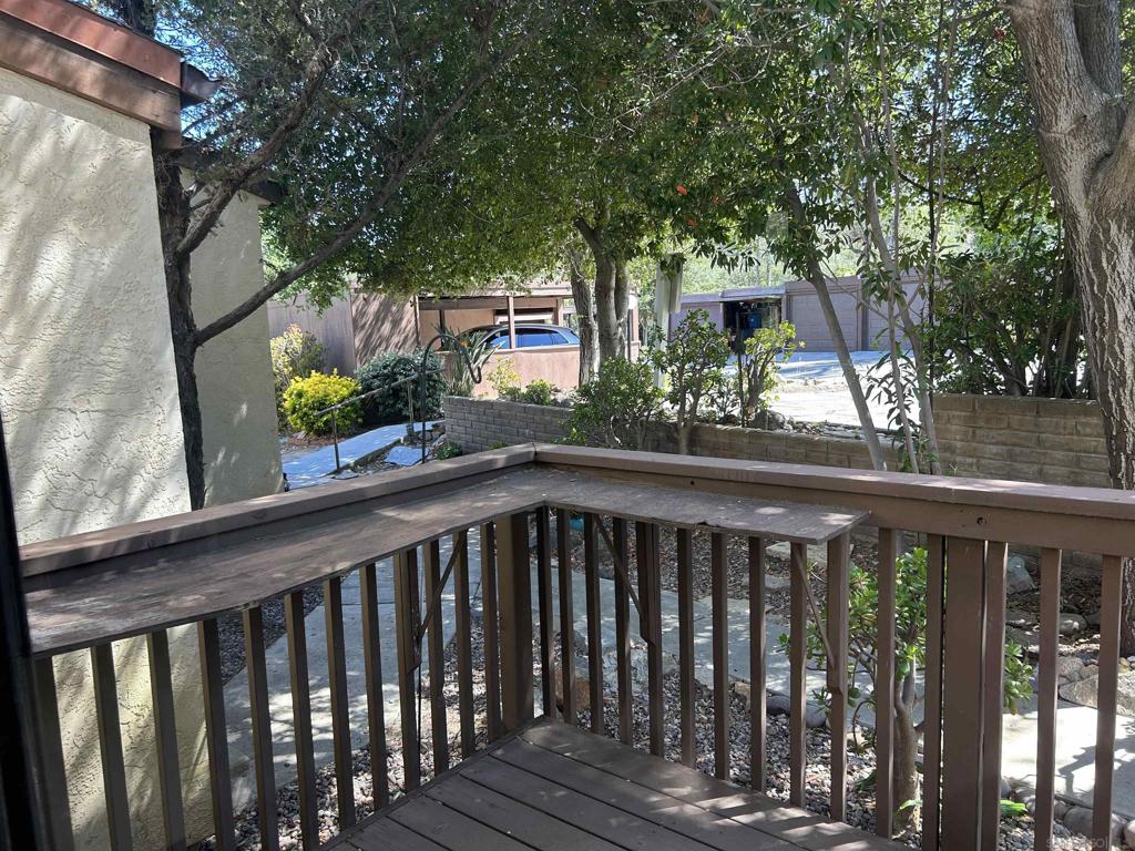Ramona - Residential