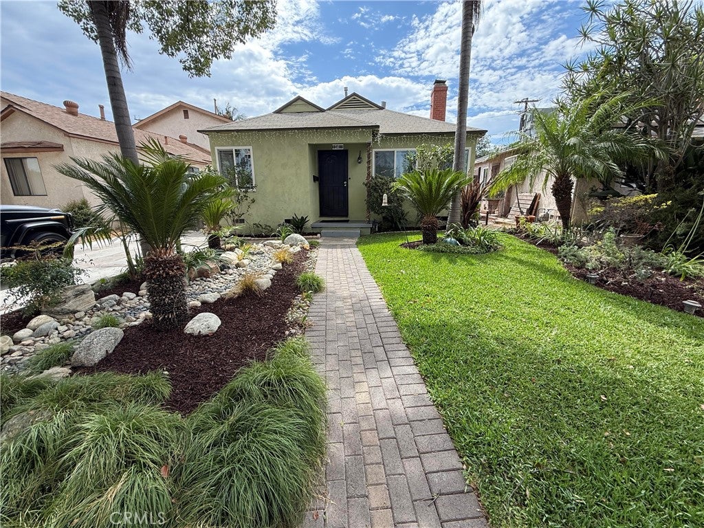 10411 Pinehurst