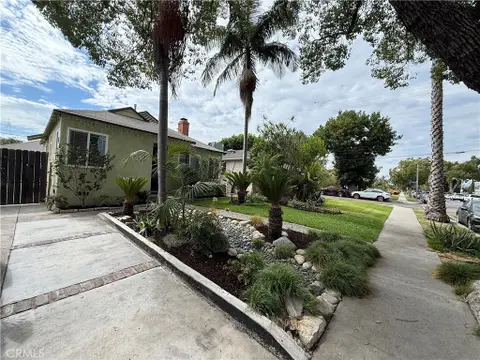 MLS: OC26169597
