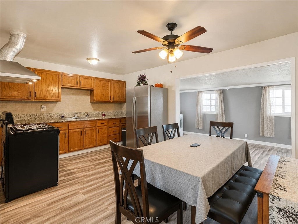 419 E 186th Street