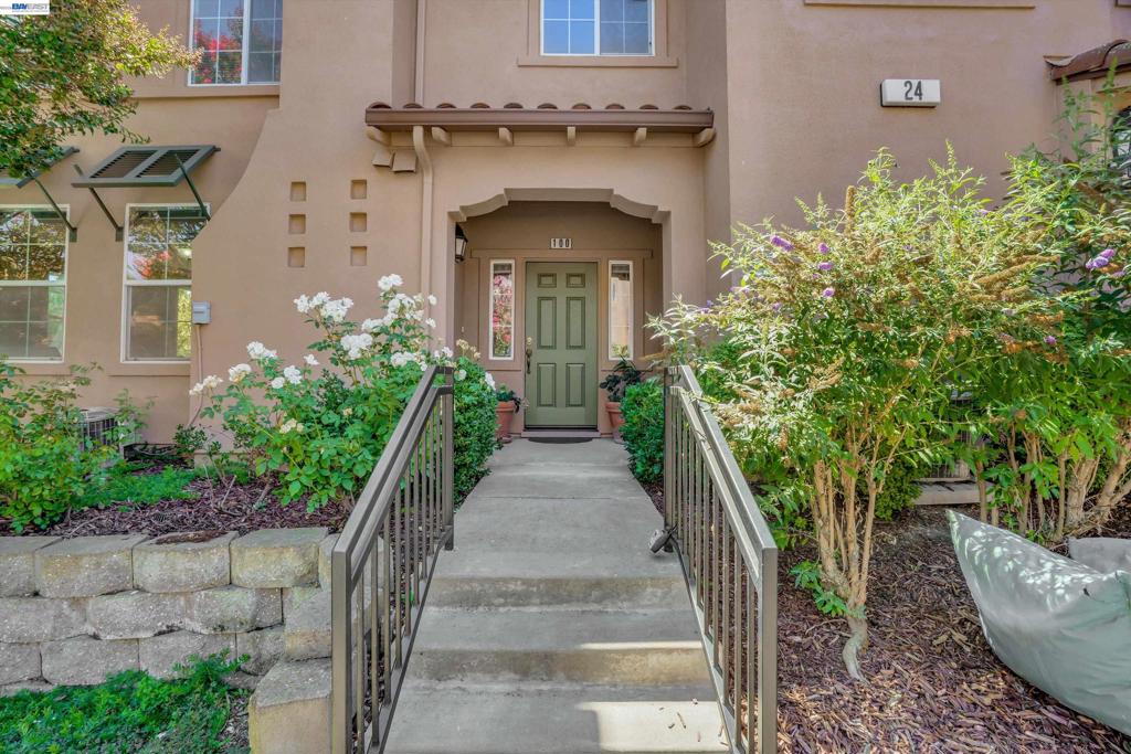 24 Meritage Cmn CMN 1403, Livermore CA 94551