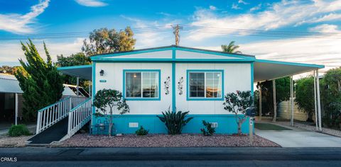 Photo of 320 Columbia Place #46, Oxnard, CA 93033 (MLS # V1-34189)