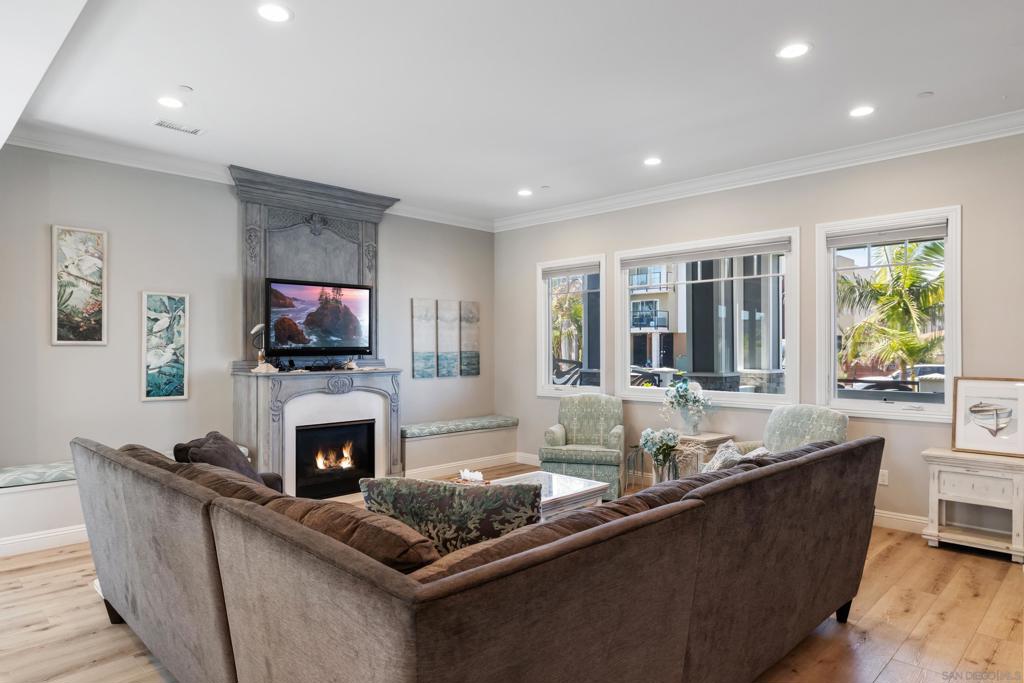 Pacific Beach - Residential