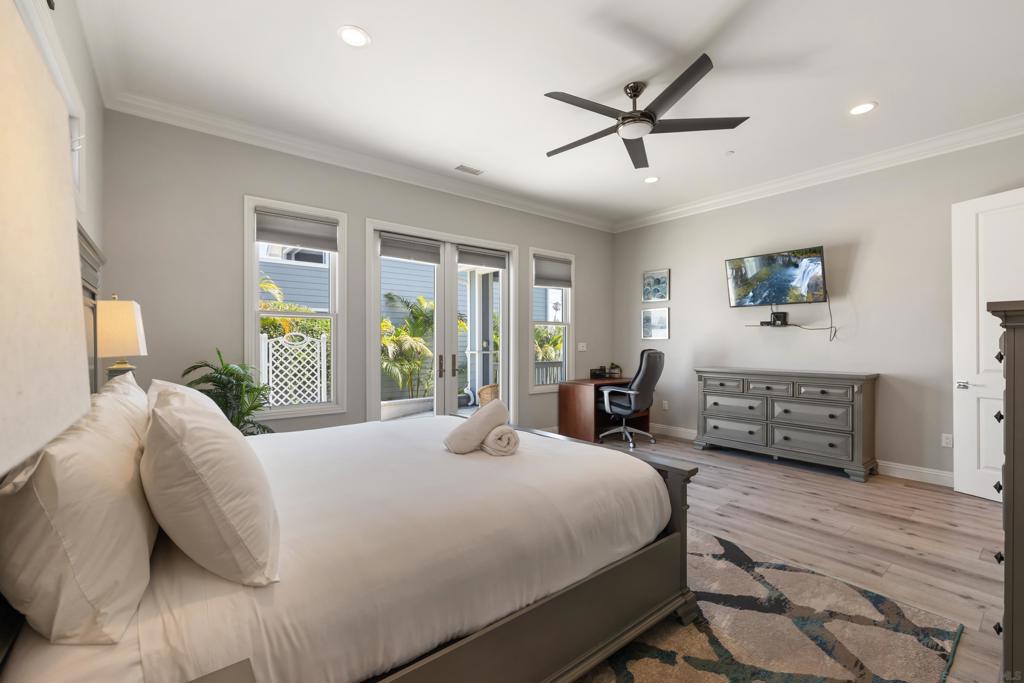 Pacific Beach - Residential