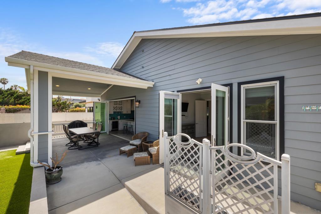 Pacific Beach - Residential