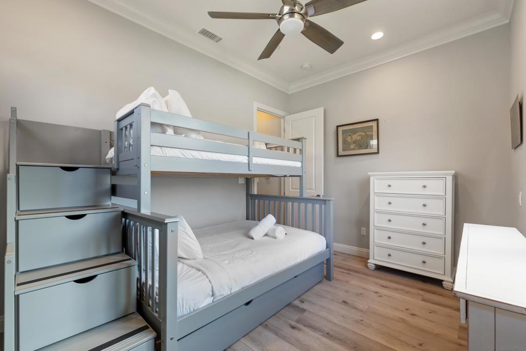 Pacific Beach - Residential