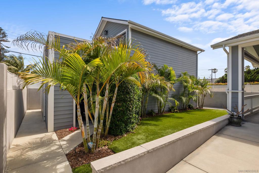 Pacific Beach - Residential