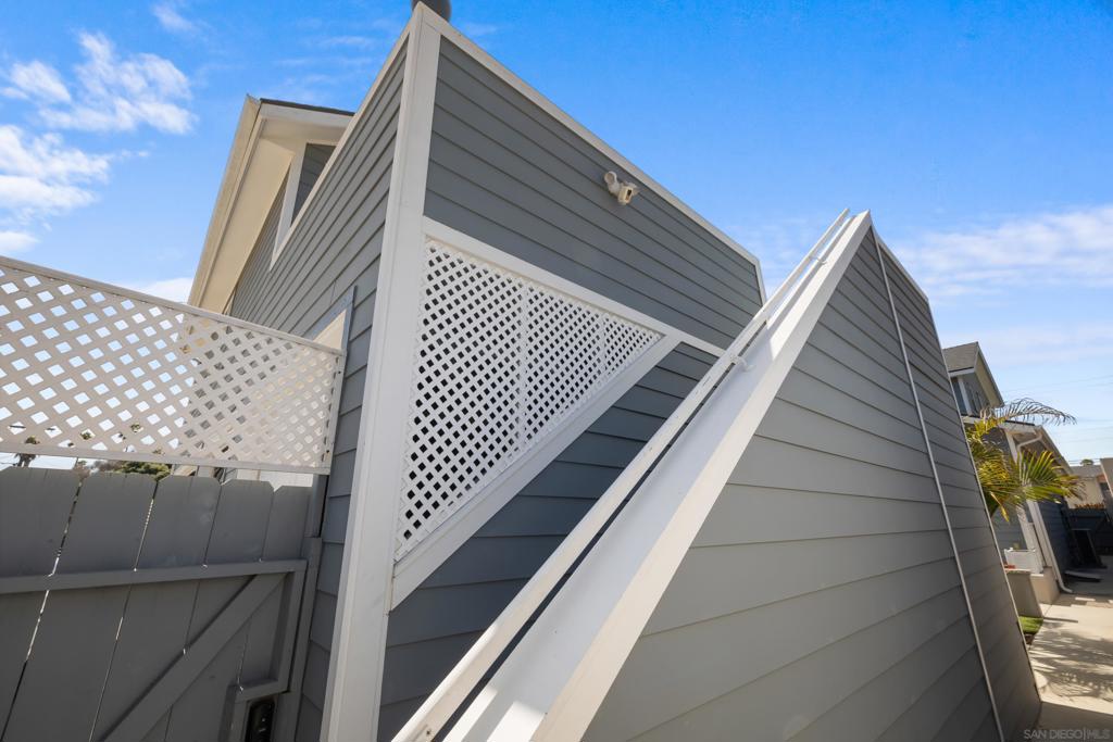 Pacific Beach - Residential