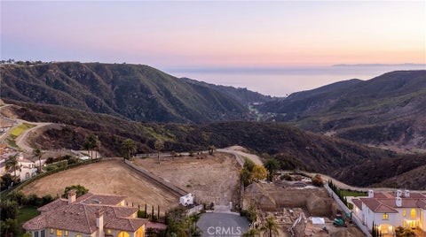 Photo of 5 Vista Court, Laguna Niguel, CA 92677 (MLS # OC26217810)