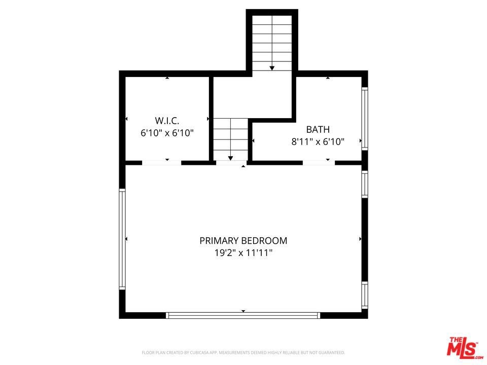 Photo of 4645 Petit Avenue, Encino, CA 91436 (MLS # 26900583)