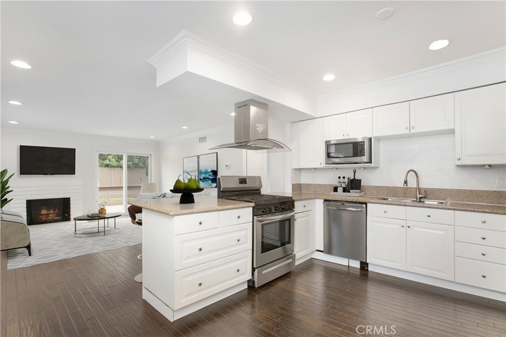 34561 Calle Portola